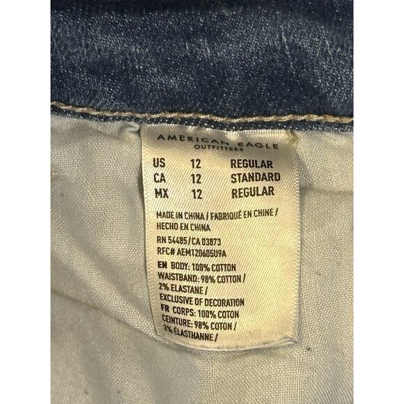 American Eagle Comfort Stretch Distressed Denim Jeans size 12 - Picture 5 of 5